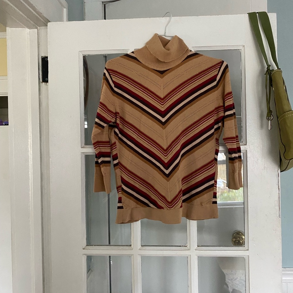 Vintage GAP Multicolor Chevron Turtleneck Sweater